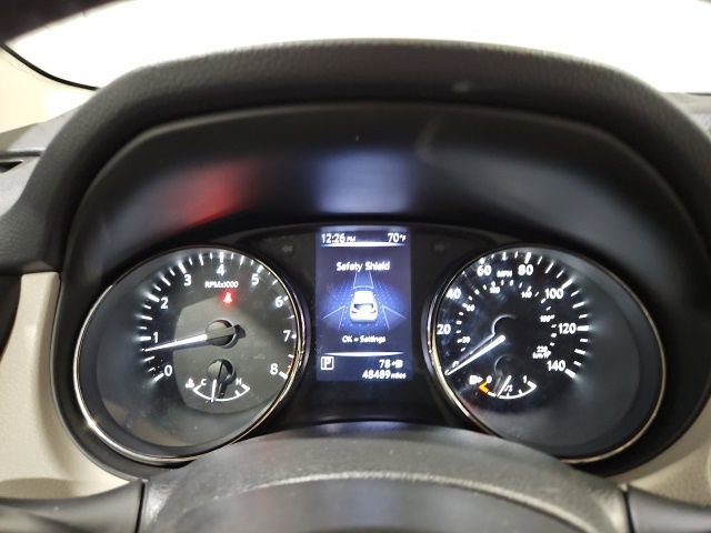 Used 2018 Nissan Rogue Sport SV w/ SV Technology Package image 19