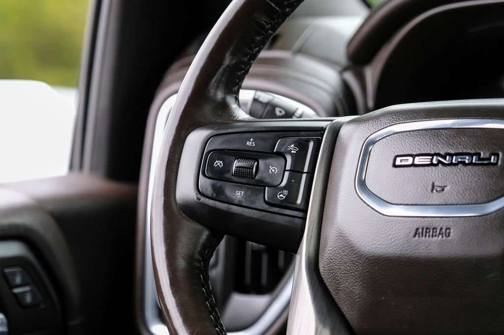 Used 2020 GMC Sierra 2500 Denali w/ Denali Ultimate Package AWD/4WD image 16