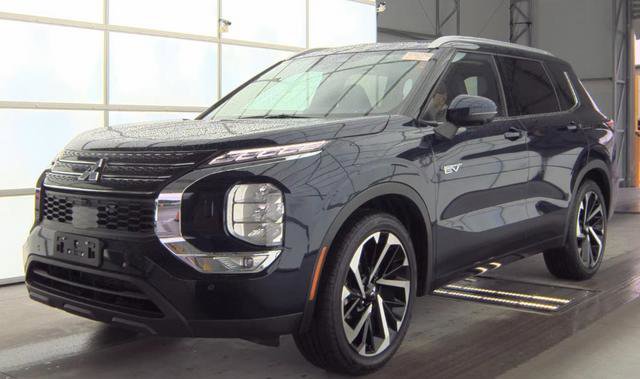 Used 2024 Mitsubishi Outlander SEL Black Edition
