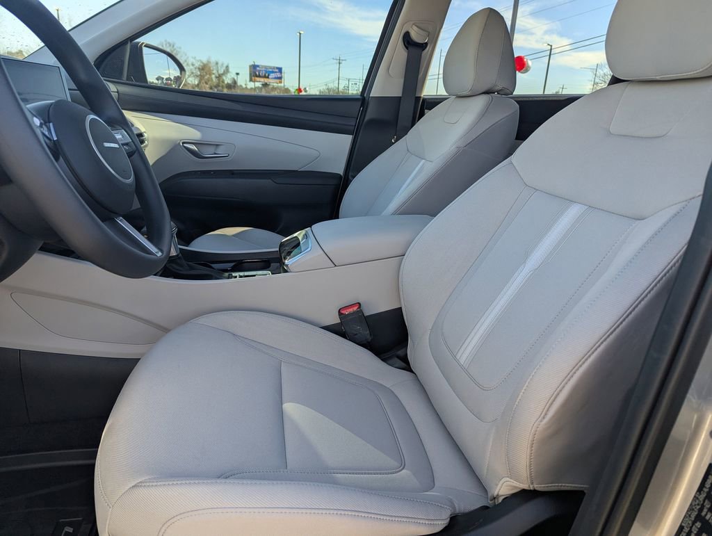 Certified 2026 Hyundai Tucson SEL image 12