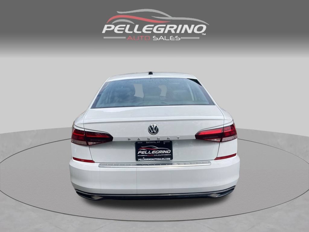 Used 2022 Volkswagen Passat 2.0T SE FWD image 6