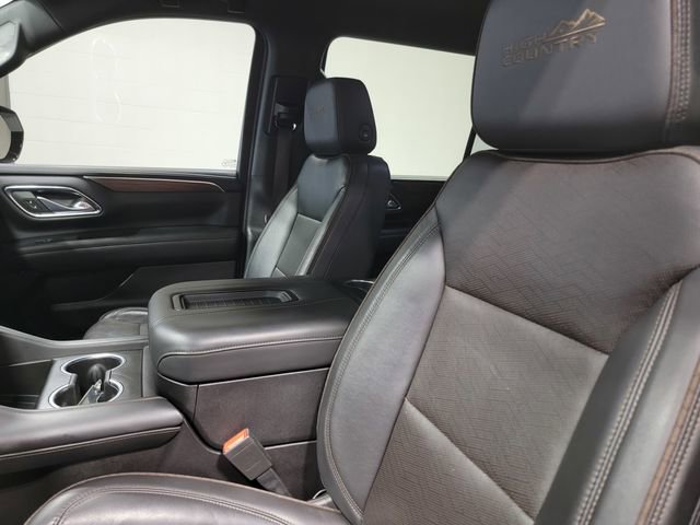 Certified 2023 Chevrolet Suburban High Country AWD/4WD image 12