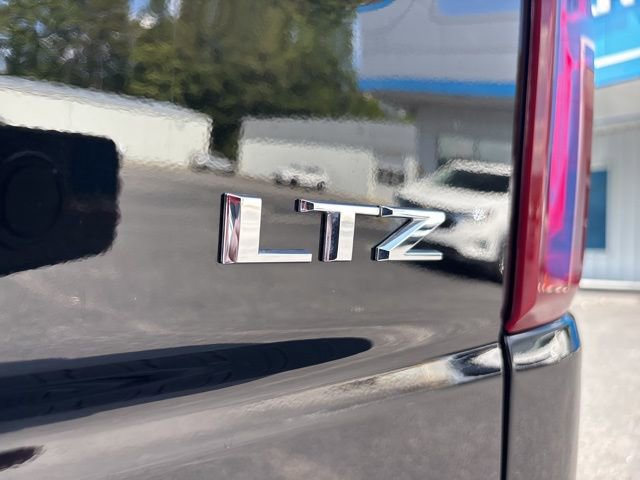 Used 2025 Chevrolet Silverado 1500 LTZ w/ LTZ Premium Package image 15