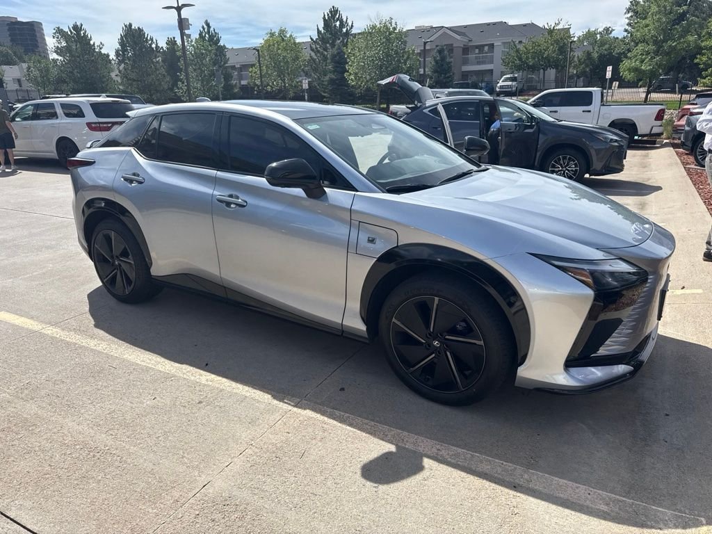 Used 2026 Lexus RZ 450e AWD w/ Luxury Package image 2