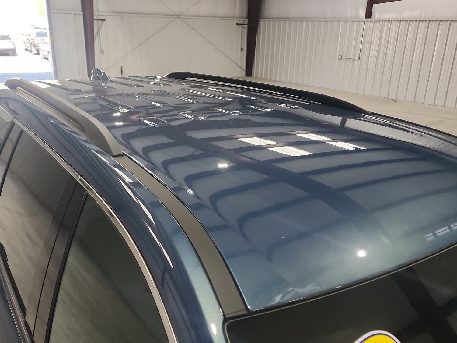 Used 2025 Chevrolet Traverse LT FWD image 18