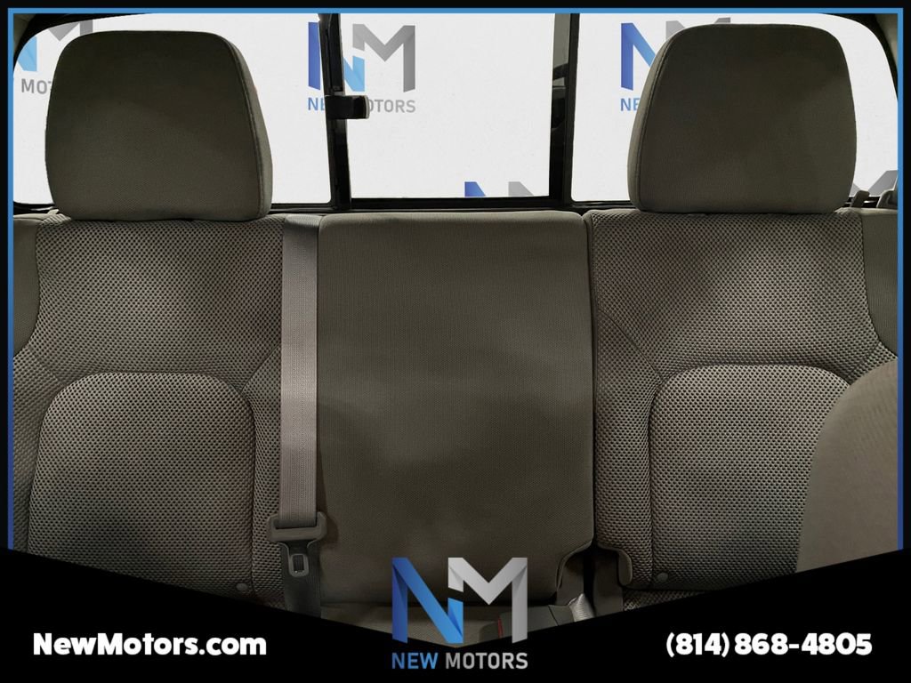 Used 2020 Nissan Frontier SV image 13