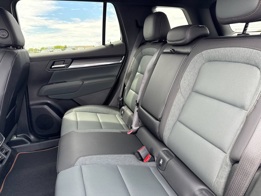 New 2026 GMC Terrain AT4 AWD/4WD image 34