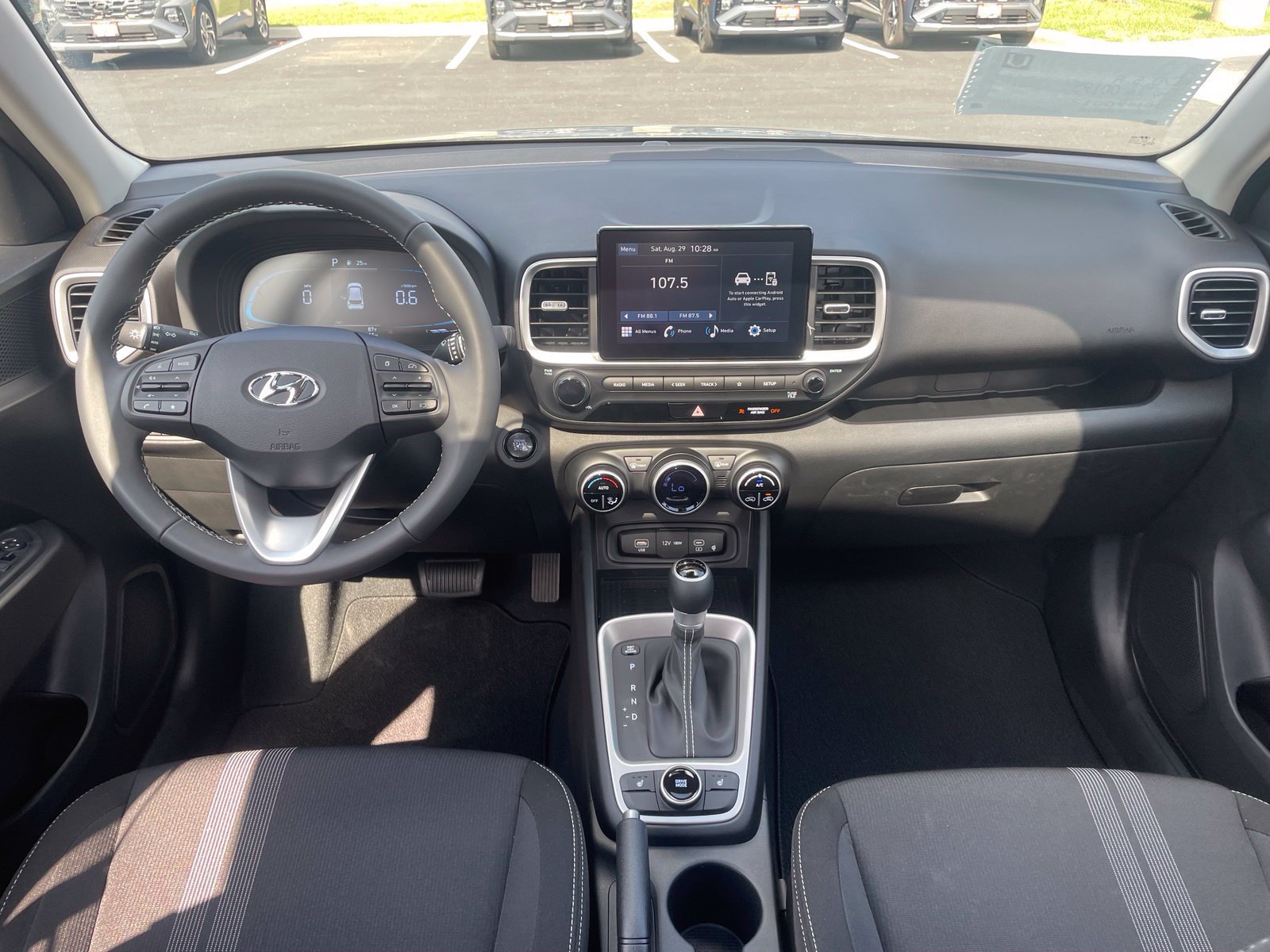 New 2026 Hyundai Venue SEL FWD image 17