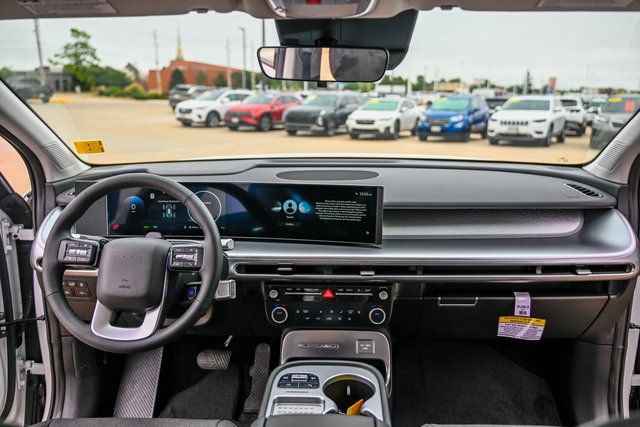 New 2026 Hyundai Ioniq 9 SE AWD/4WD image 13