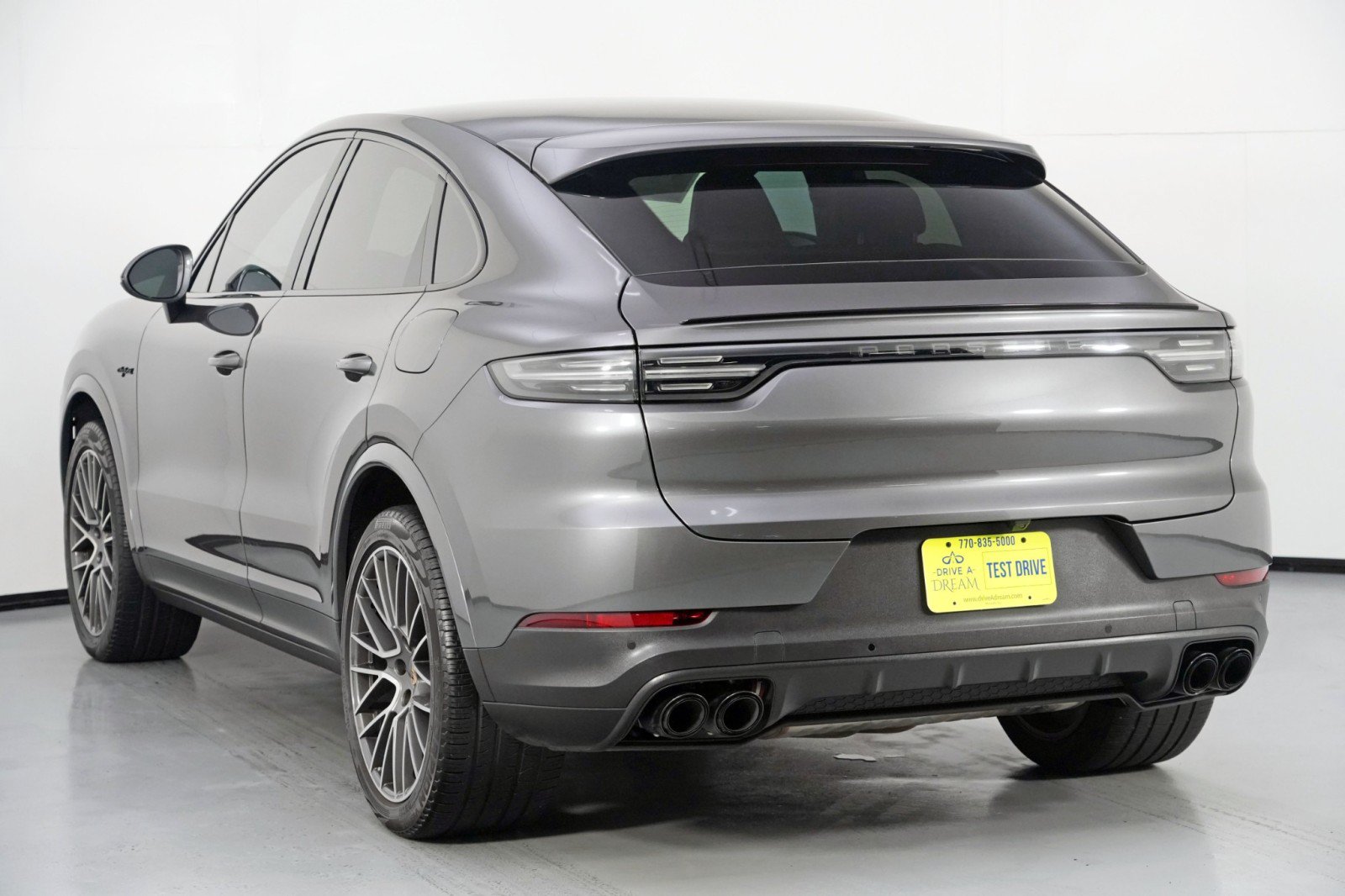 Used 2023 Porsche Cayenne Coupe AWD/4WD image 53
