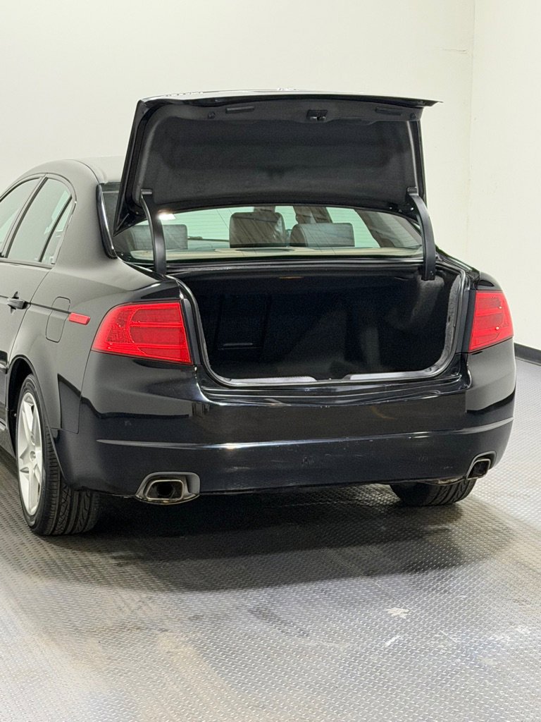 Used 2005 Acura TL image 10