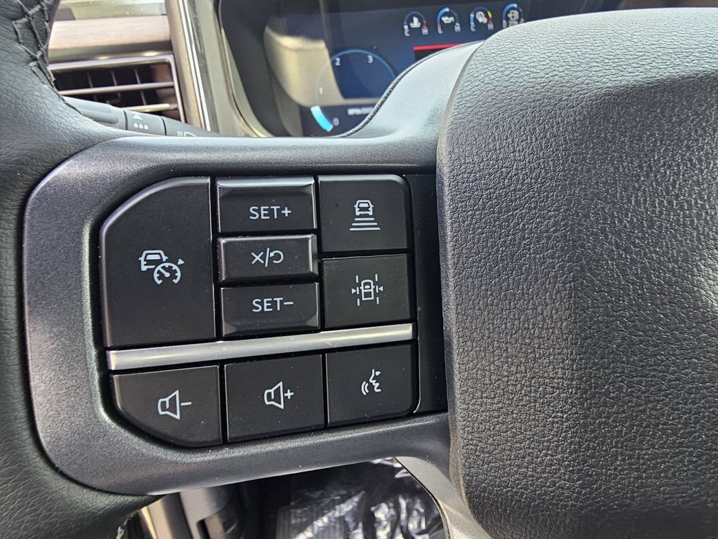 New 2026 Ford F250 Lariat w/ Lariat Premium Package AWD/4WD image 25