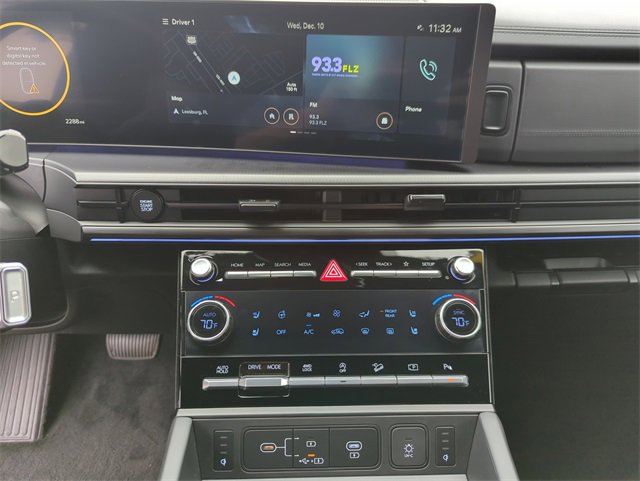 Used 2025 Hyundai Santa Fe Calligraphy image 29