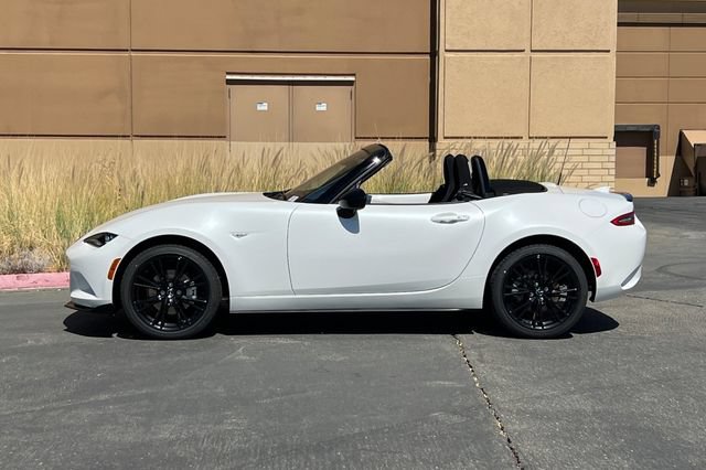 New 2026 MAZDA MX-5 Miata Club w/ Interior Package RWD image 10