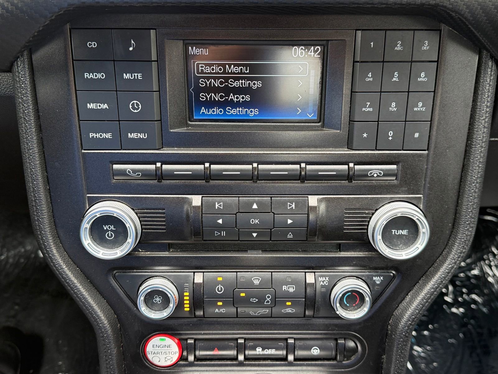 Used 2016 Ford Mustang Coupe w/ Equipment Group 051A RWD image 27