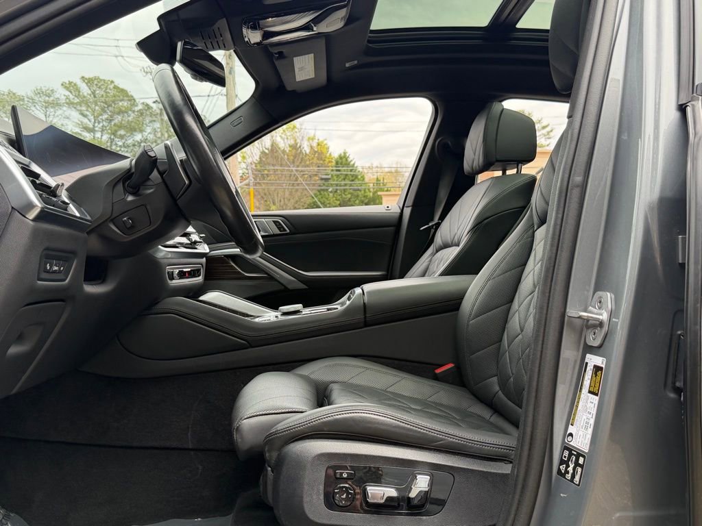 Used 2025 BMW X6 xDrive40i AWD/4WD image 25