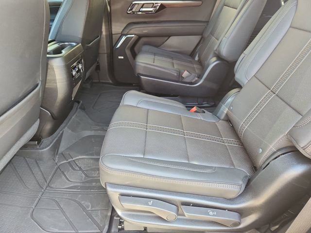 Used 2025 Chevrolet Tahoe High Country image 26