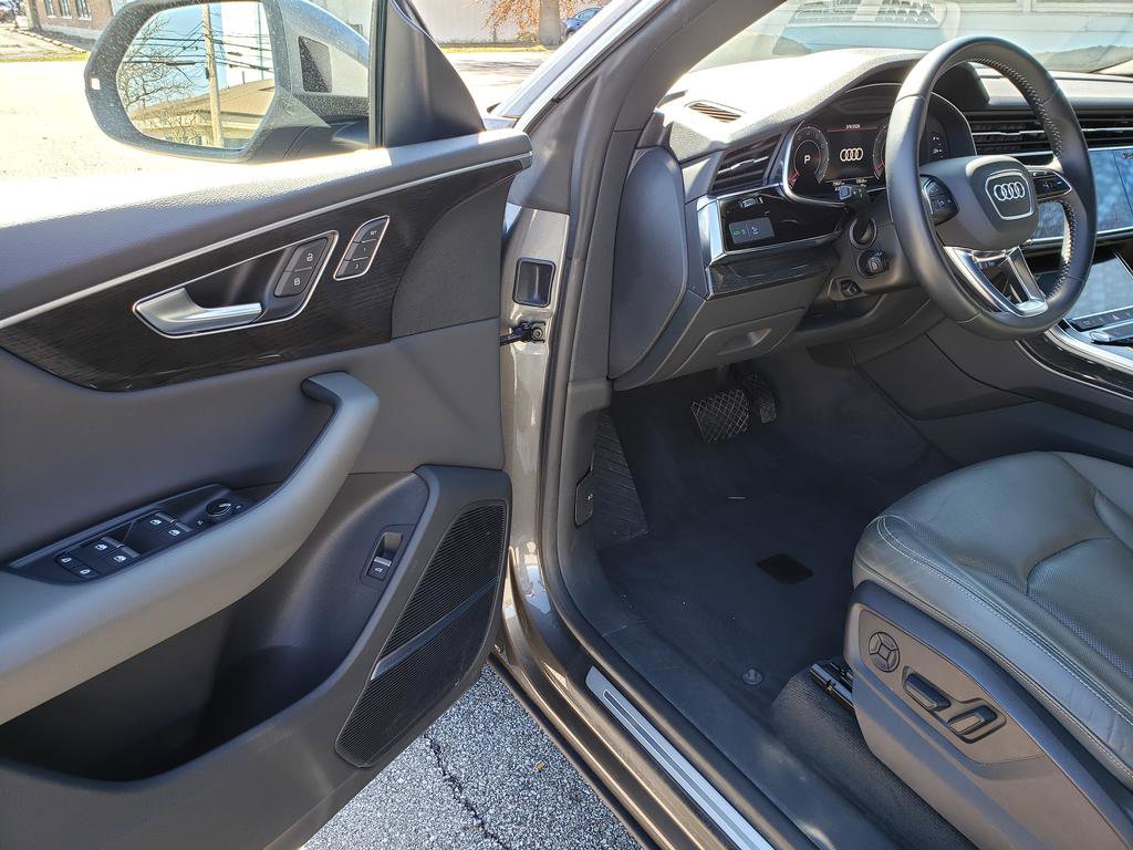 Used 2020 Audi Q8 Premium Plus w/ Premium Plus Package image 8