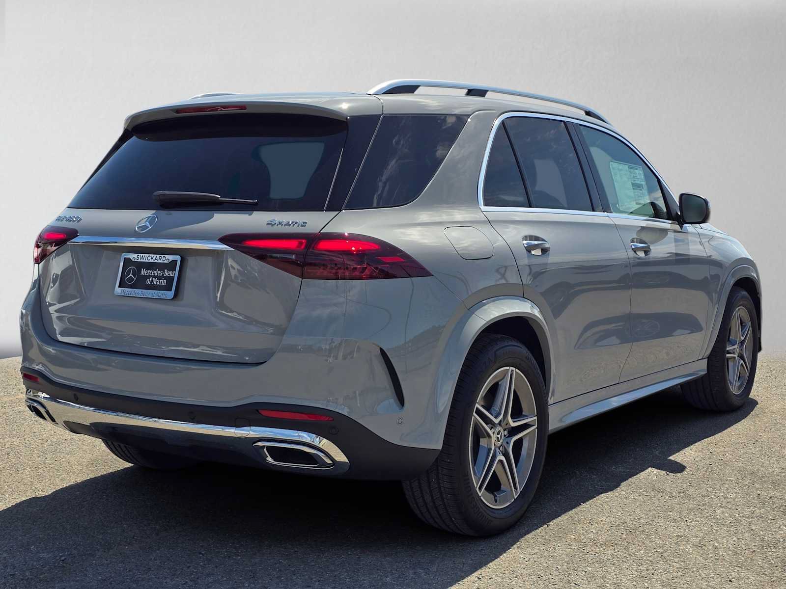New 2026 Mercedes-Benz GLE 450e 4MATIC image 3