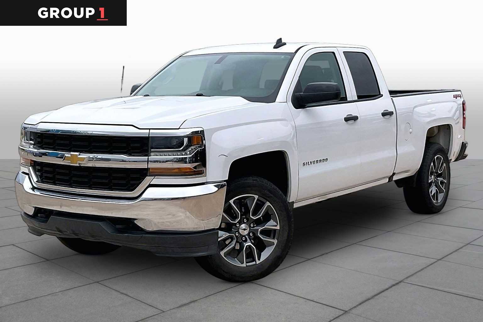 Used 2018 Chevrolet Silverado 1500 LS w/ Trailering Package AWD/4WD image 1