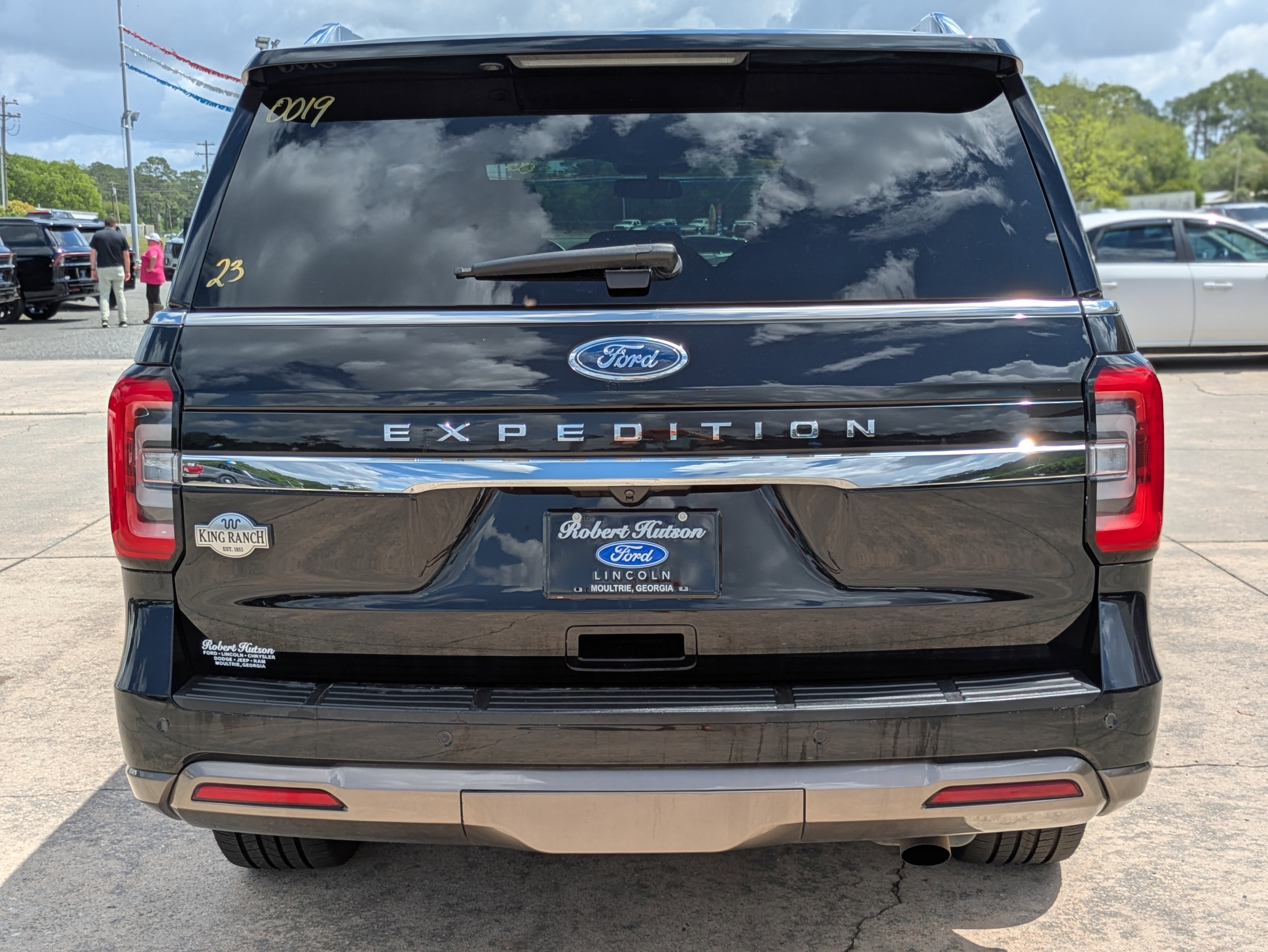 Used 2023 Ford Expedition King Ranch AWD/4WD image 7