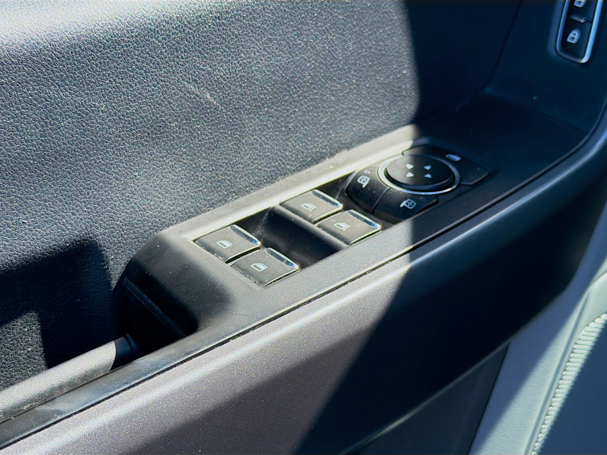 Used 2025 Ford F250 XLT image 22