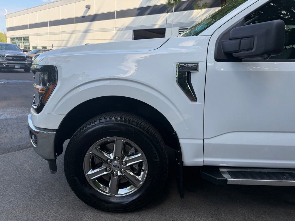 Used 2024 Ford F150 XLT w/ FX4 Off-Road Package AWD/4WD image 6