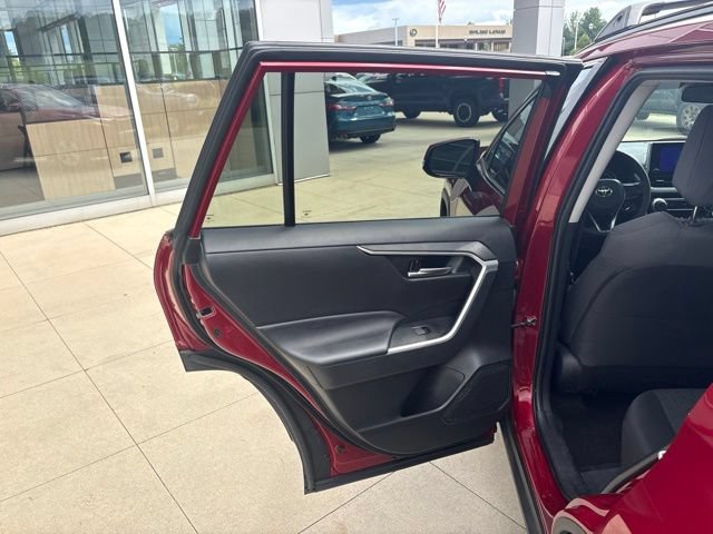 Used 2023 Toyota RAV4 XLE w/ Convenience Package AWD/4WD image 29