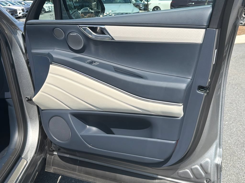 New 2026 Genesis GV80 3.5T Prestige AWD/4WD image 16