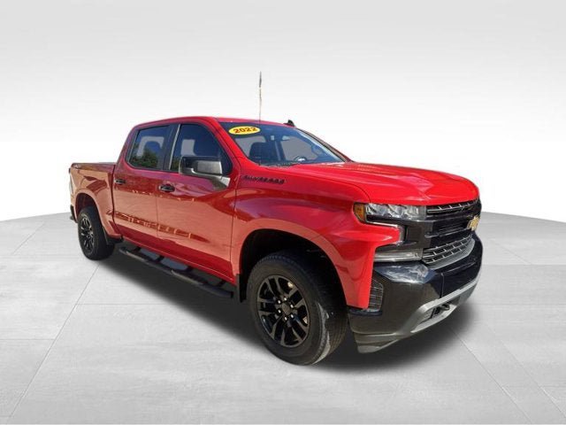 Used 2022 Chevrolet Silverado 1500 LT AWD/4WD image 3