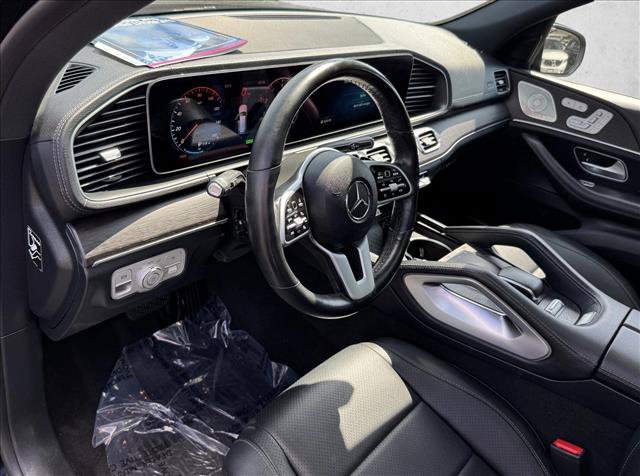 Used 2021 Mercedes-Benz GLS 450 4MATIC image 11