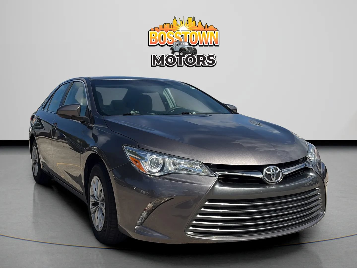Used 2017 Toyota Camry LE FWD image 11