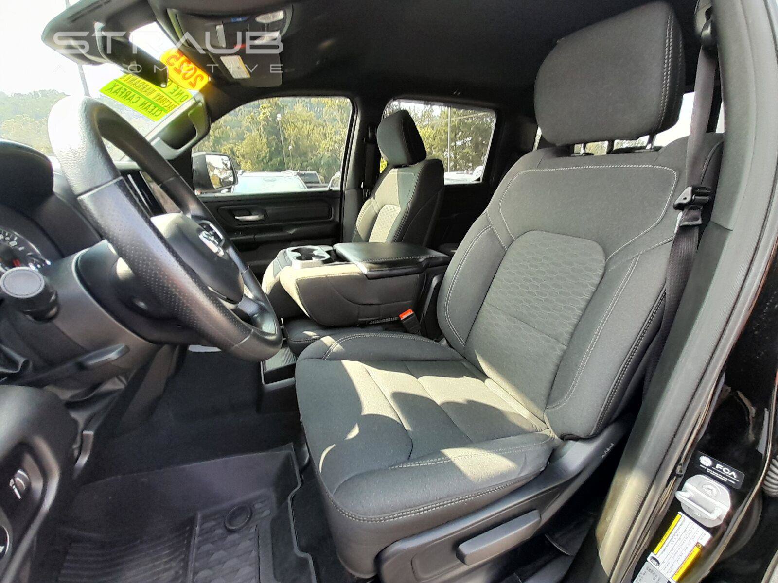 Used 2025 RAM 1500 Warlock AWD/4WD image 38