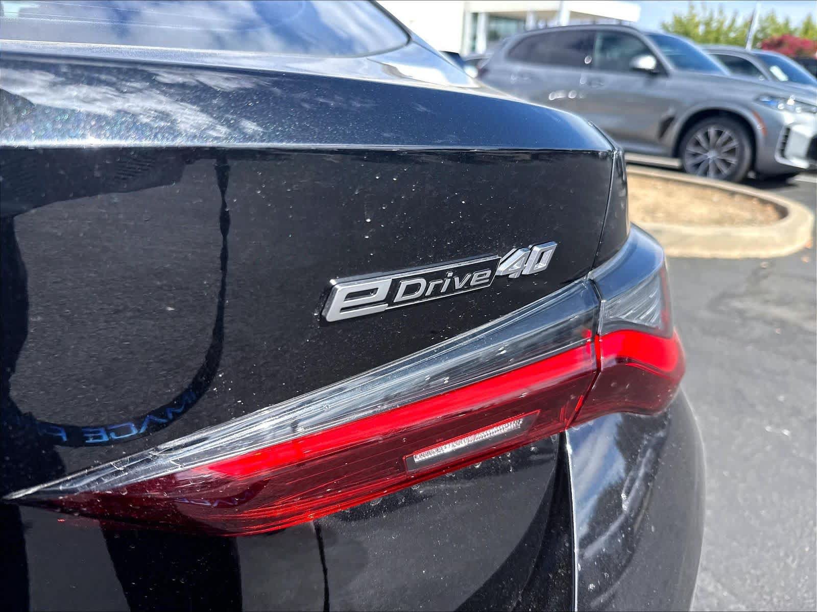 Used 2025 BMW i4 eDrive40 w/ Premium Package RWD image 25