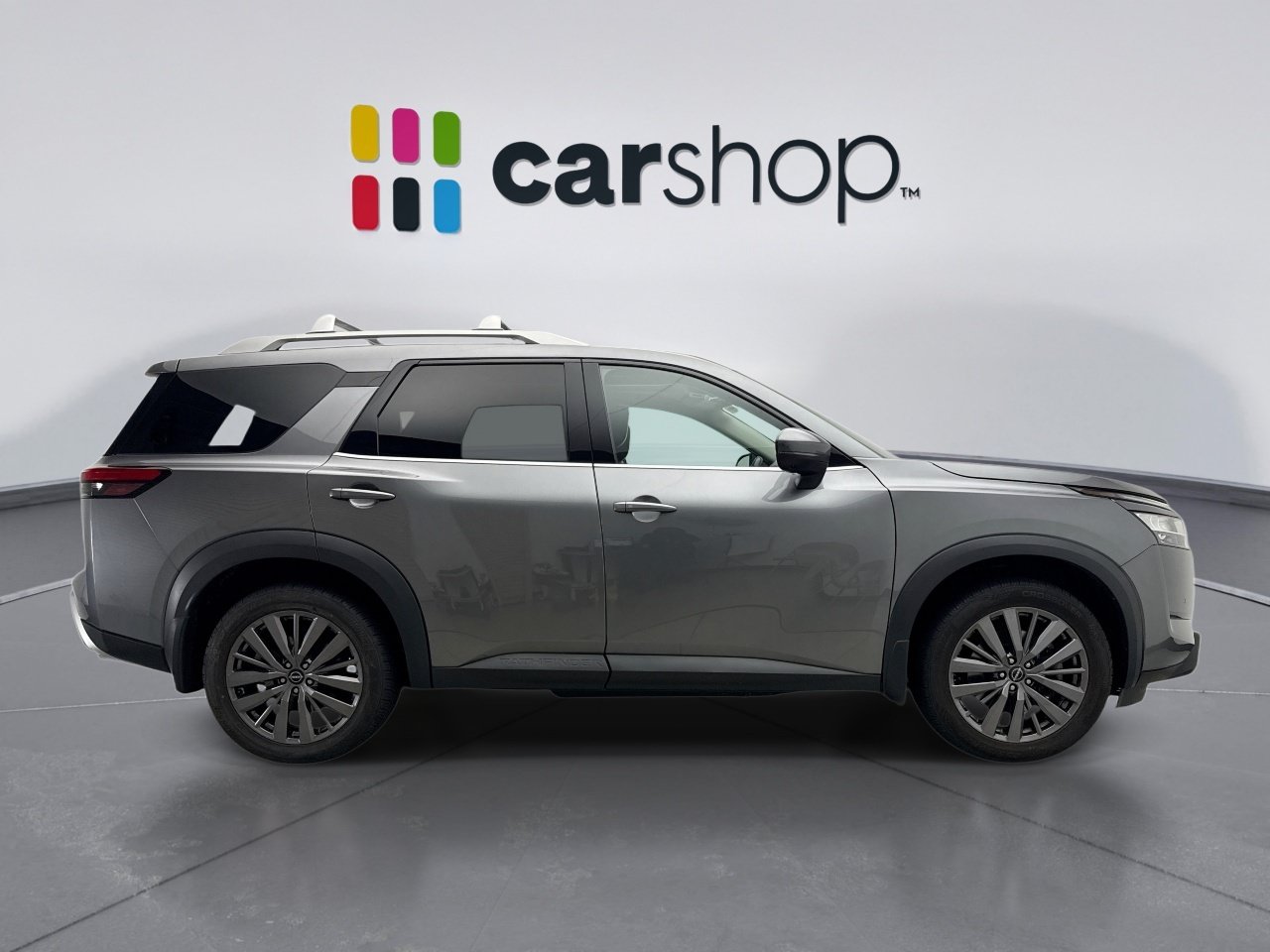 Used 2024 Nissan Pathfinder SL w/ SL Premium Package AWD/4WD image 6
