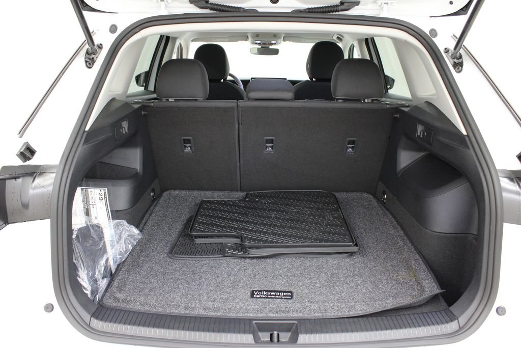 Certified 2026 Volkswagen Tiguan S FWD image 27