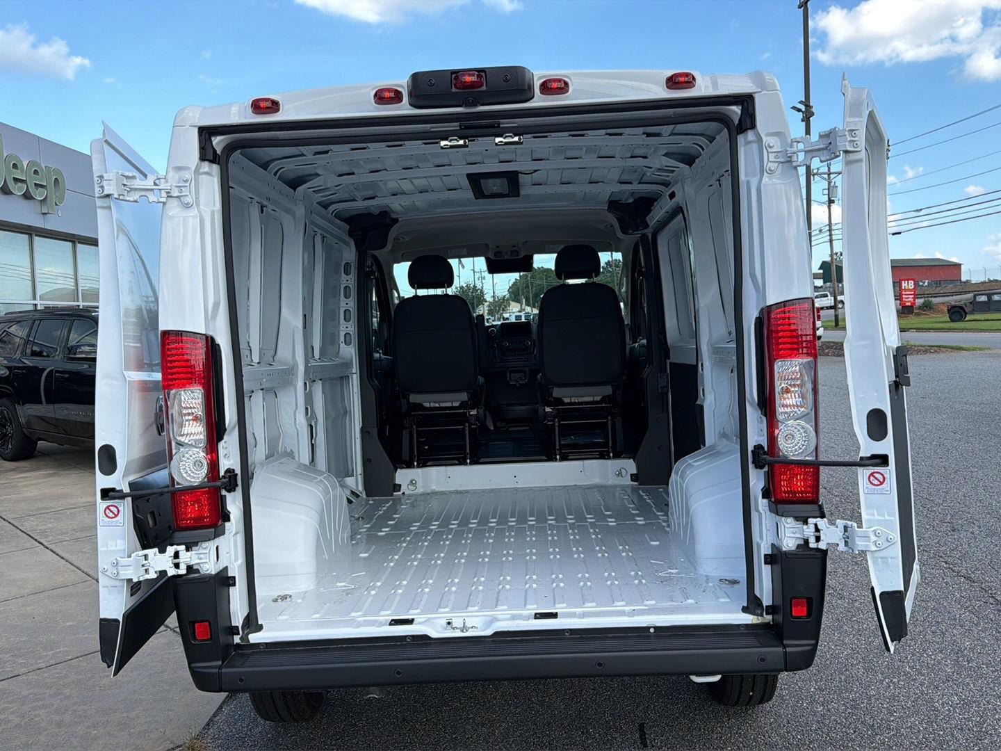 New 2026 RAM ProMaster 1500 w/ Convenience Group FWD image 12