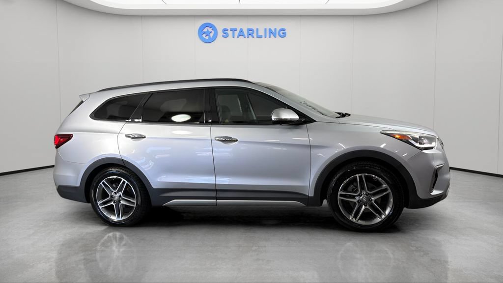 Used 2017 Hyundai Santa Fe Limited FWD image 12
