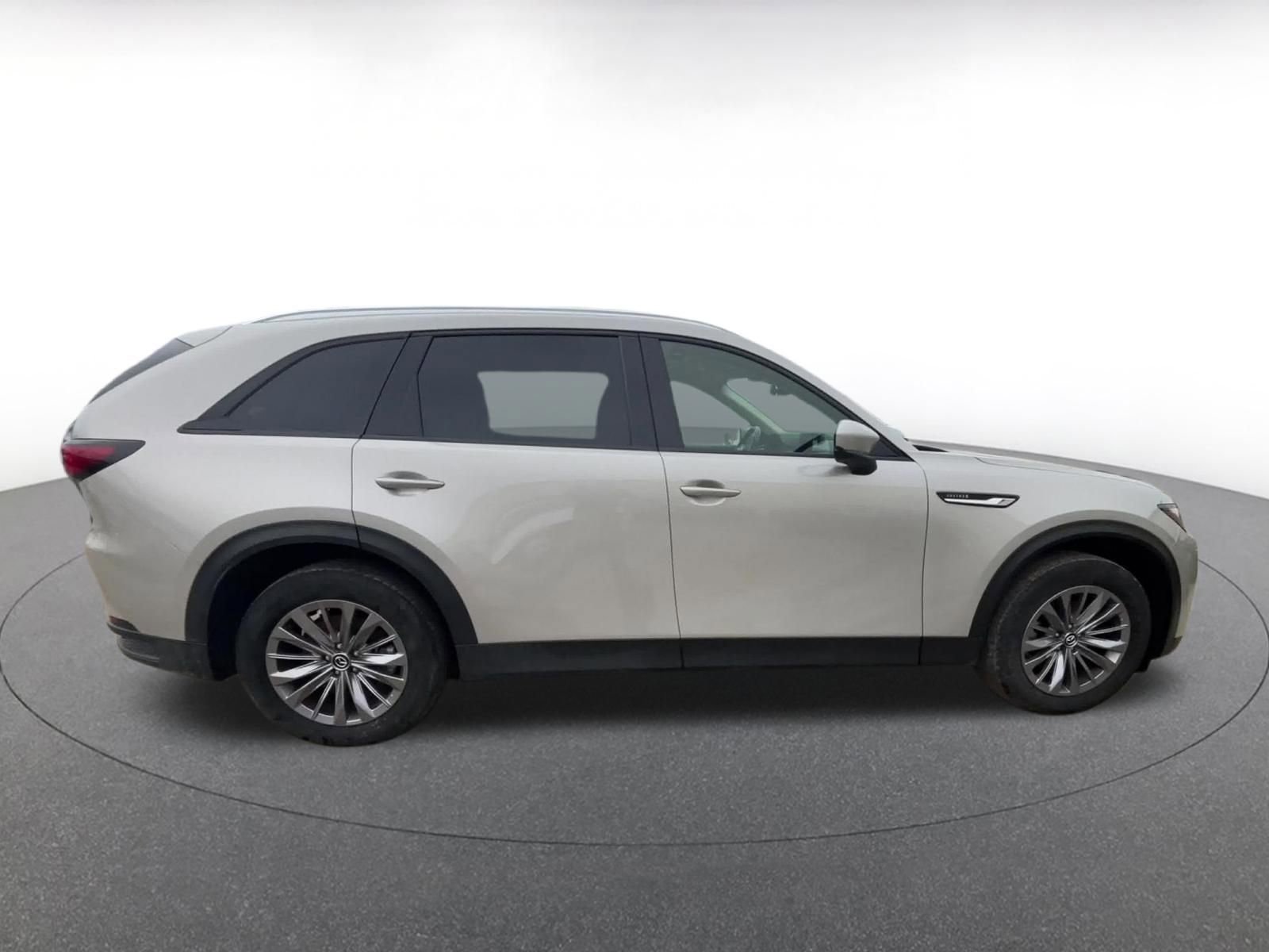 Used 2025 MAZDA CX-90 3.3 Turbo w/ Preferred Package image 16