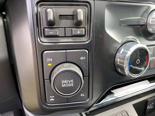 Used 2025 Ford F250 Lariat w/ Black Appearance Package image 20