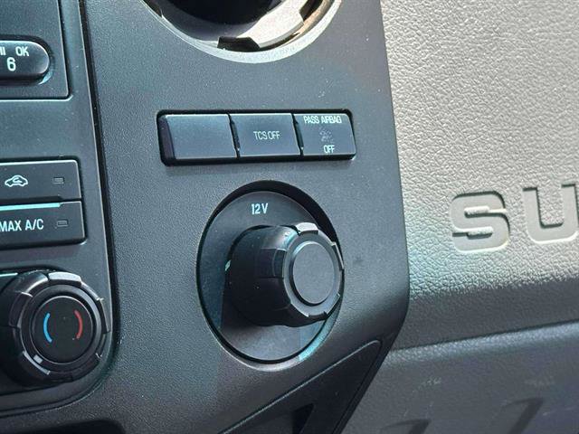 Used 2014 Ford F550 4x4 Regular Cab Super Duty image 19