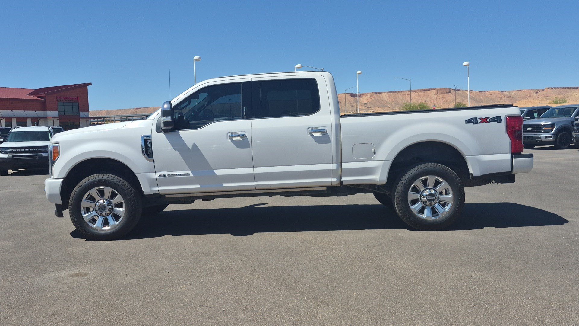 Used 2017 Ford F350 Platinum w/ Platinum Ultimate Package AWD/4WD image 6