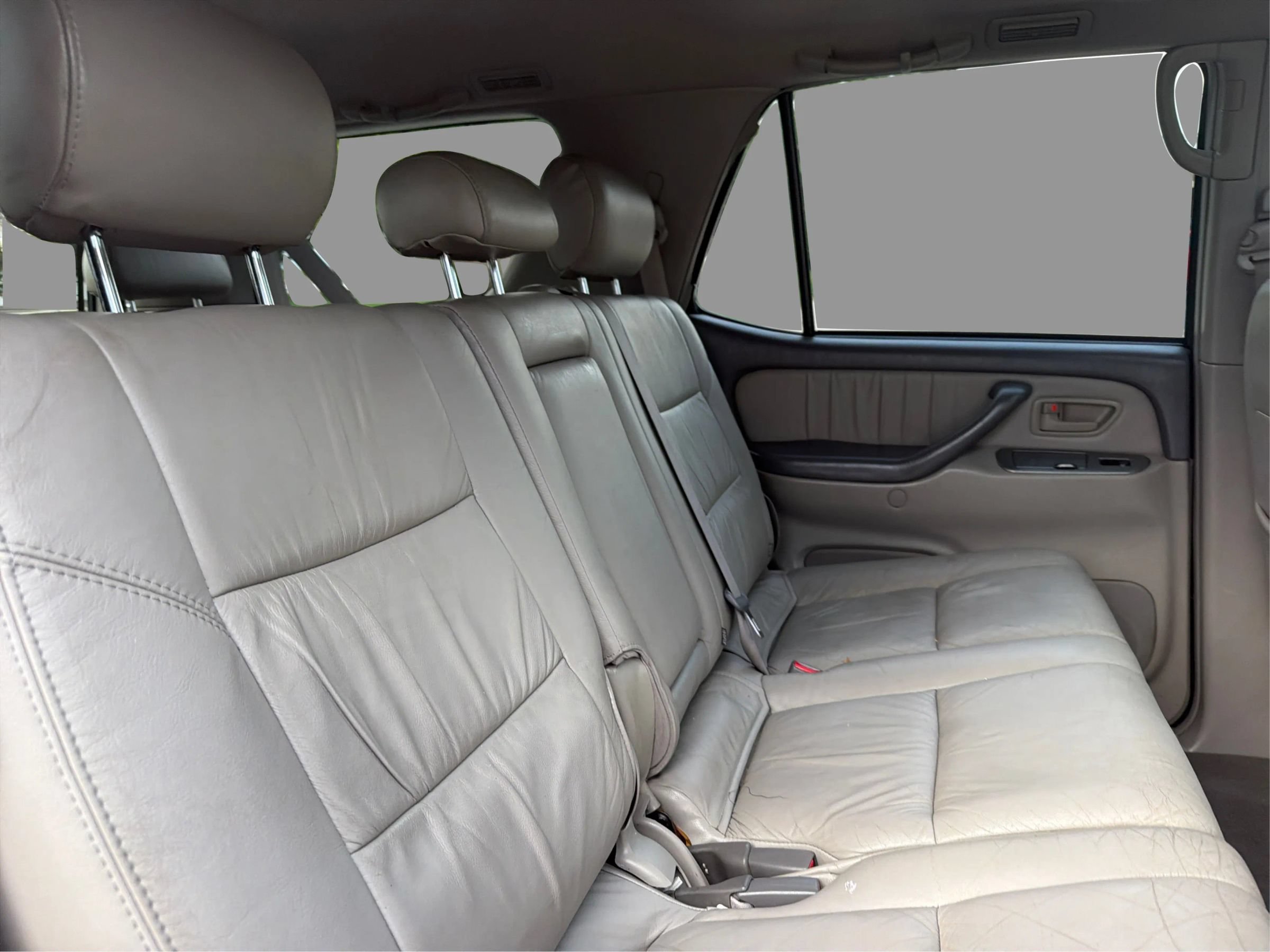 Used 2002 Toyota Sequoia Limited AWD/4WD image 26