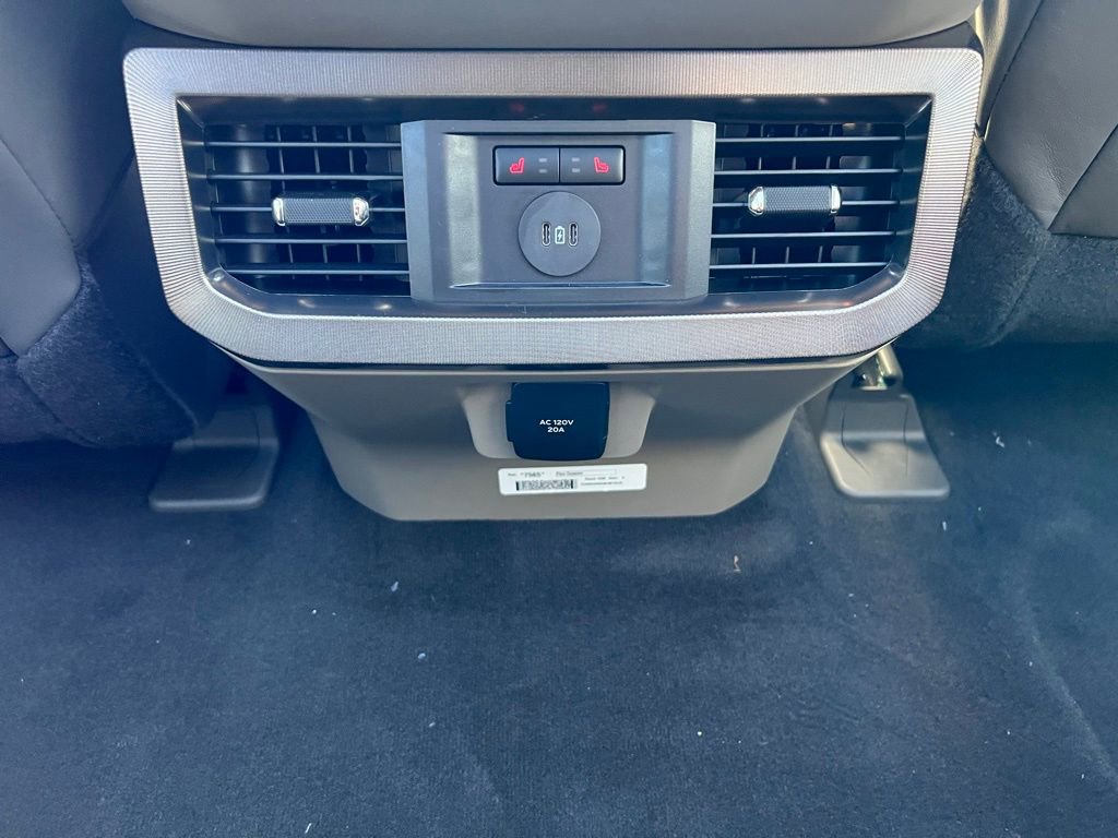 New 2026 Ford F250 Platinum w/ Platinum Plus Package image 26