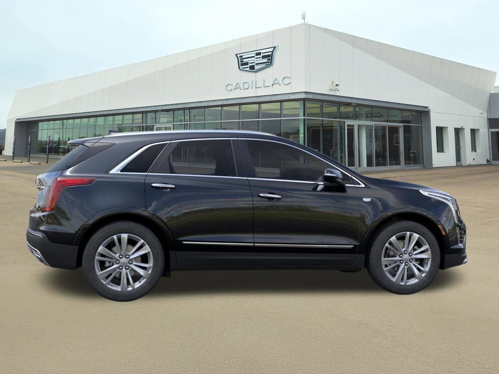 New 2026 Cadillac XT5 Premium Luxury w/ Driver Assist Package AWD/4WD image 5