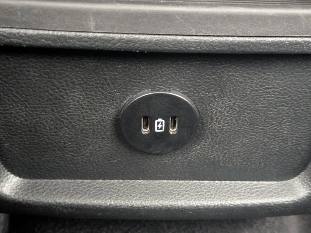 Used 2024 Ford Edge SEL AWD/4WD image 14