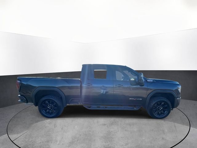 Used 2024 GMC Sierra 2500 AT4 w/ AT4 Preferred Package image 8