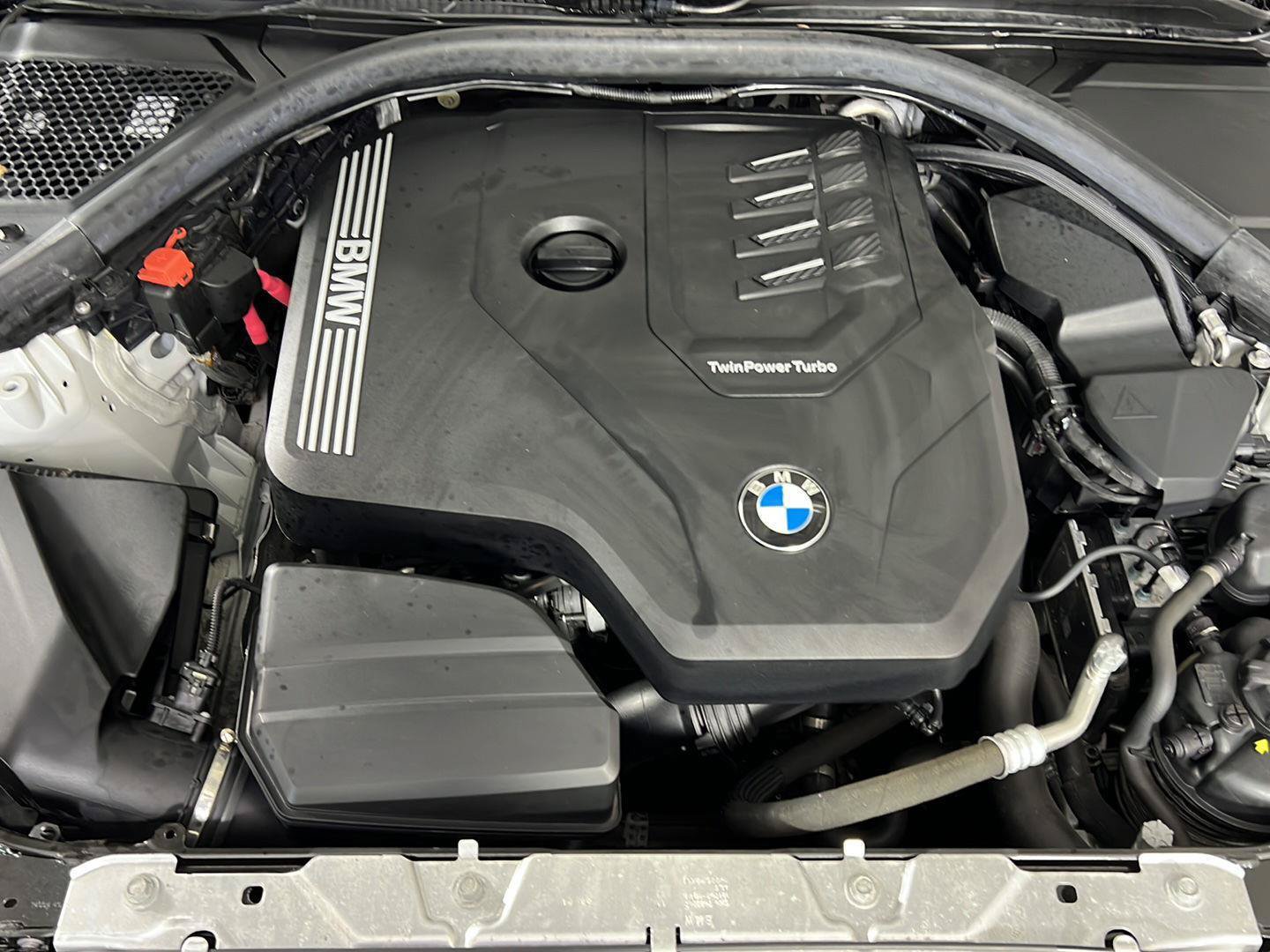 Used 2021 BMW 330i xDrive Sedan w/ Premium Package AWD/4WD image 25