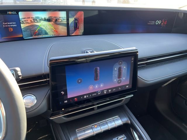 New 2026 Lincoln Nautilus Reserve image 23