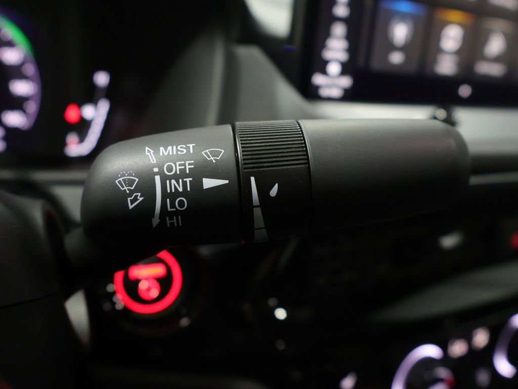 Used 2025 Honda Accord Sport image 40